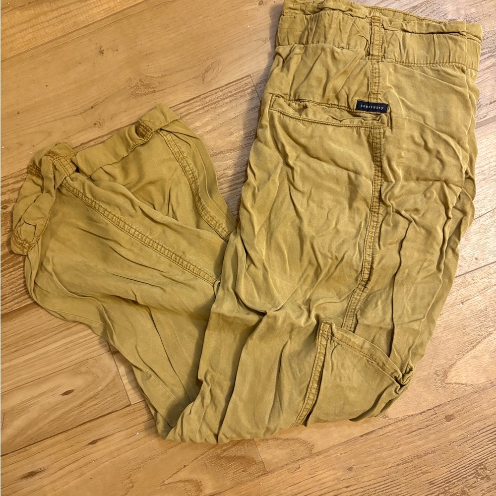 Sanctuary khaki pants.